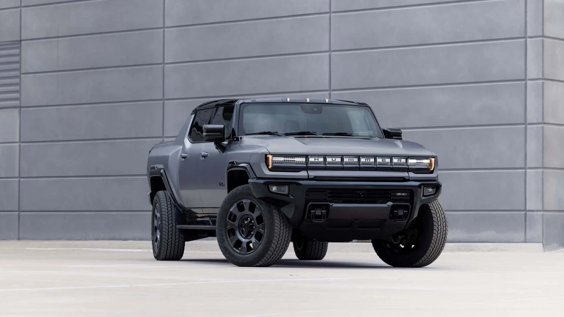 2026-hummer-ev-carbon-fiber-edition-pickup.webp