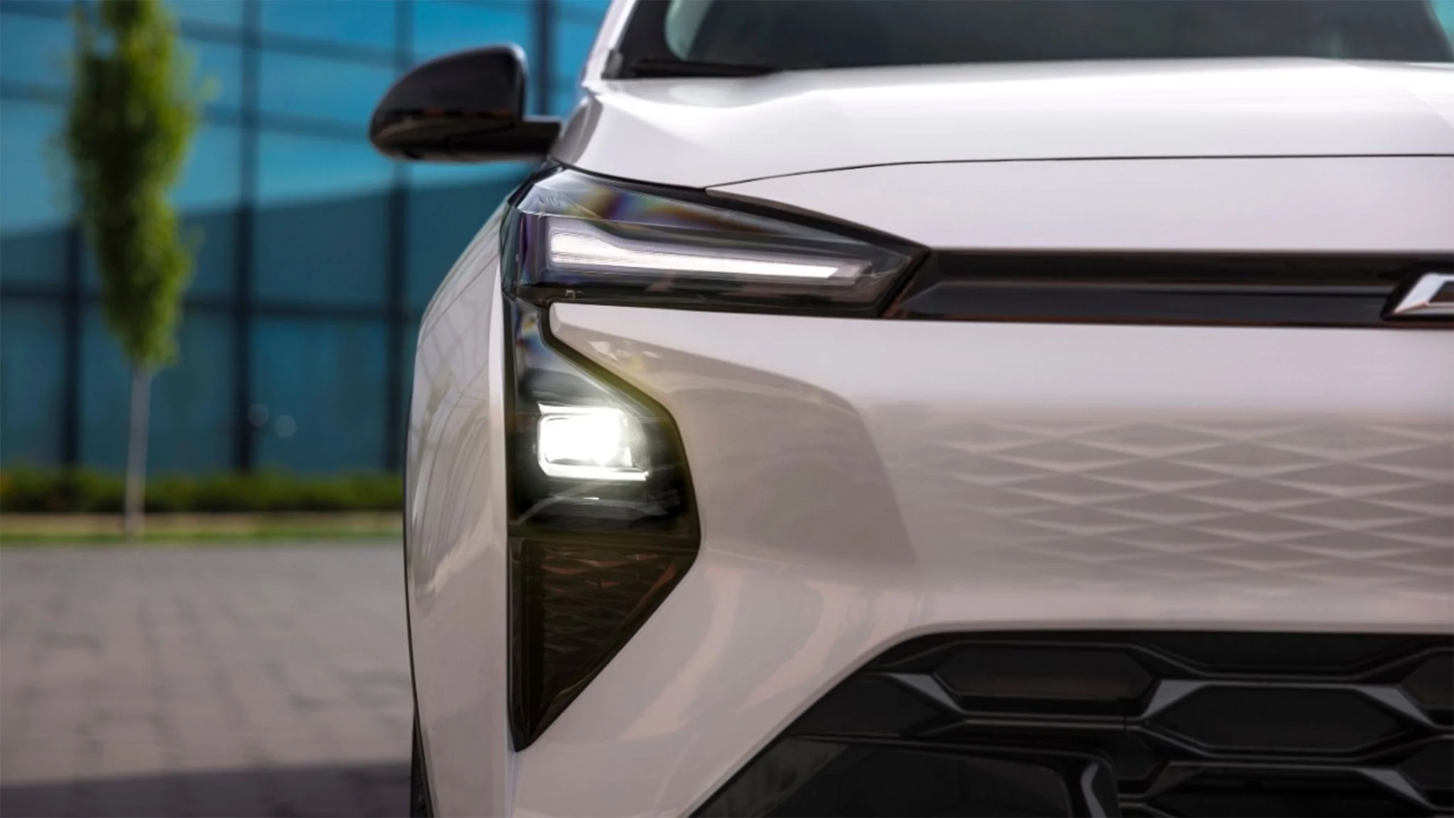 2027-chevrolet-bolt-teaser-4.webp