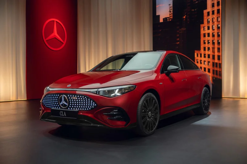 800_mercedes-benz_cla_3.webp