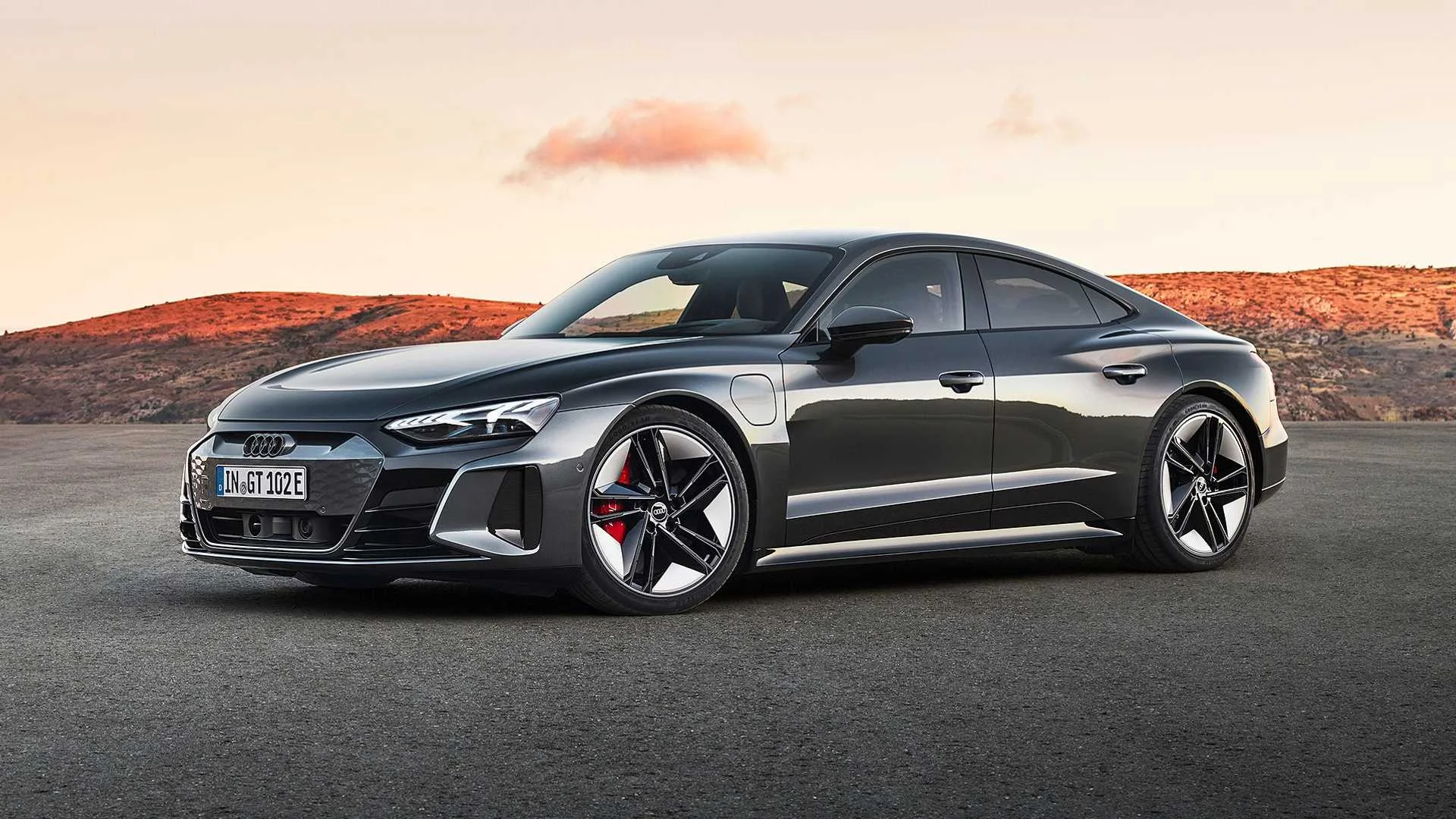 audi-rs-e-tron-gt-1.webp
