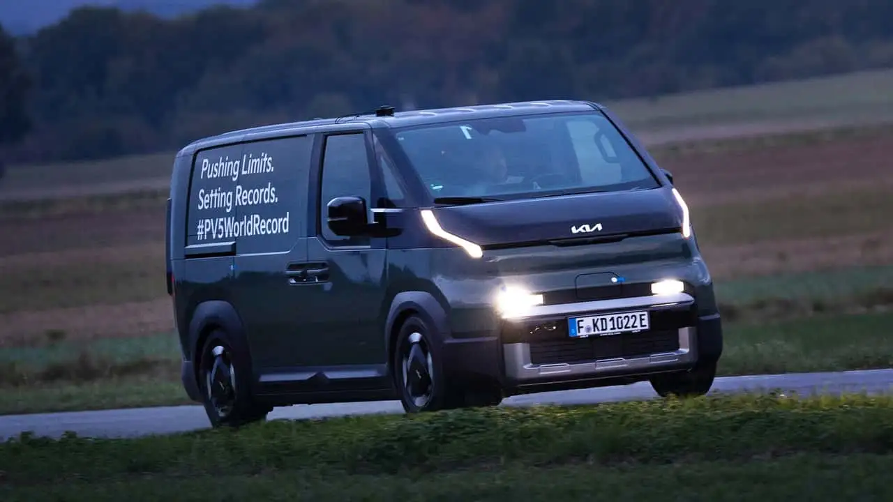 kia-pv5-cargo.webp