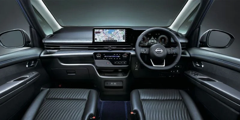 Nissan-Serena-hybrid-AUTECH-interior-1.webp