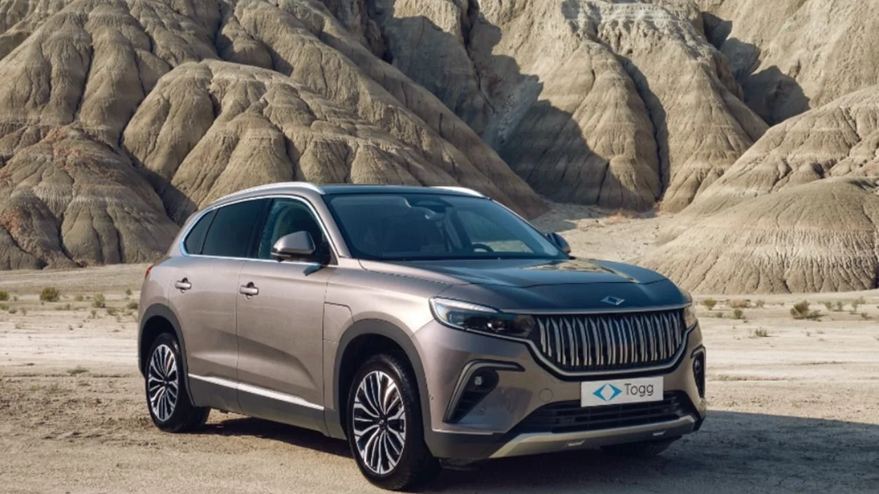 yerli-gurur-togg-t10x-turkiyede-yilin-otomobili-secildi.webp