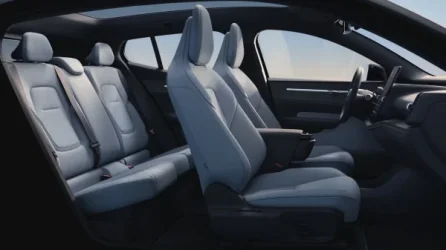 b_2024-volvo-ex30-272-hp-4x2-15.webp