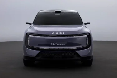 audi-e-suv-2-cropped-1400x933.webp