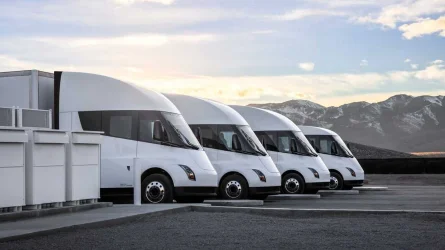 tesla-semi-updated-photos (5).webp