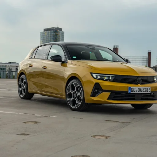 Opel Astra Elektrik - 2024