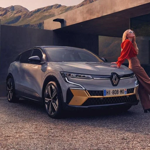 Renault Megane E-Tech Iconic - 2024