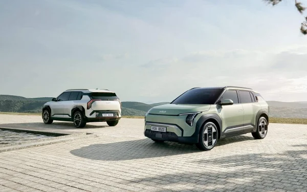 b_2024-kia-ev3-204-ps-elegance-4x2-2-webp.799